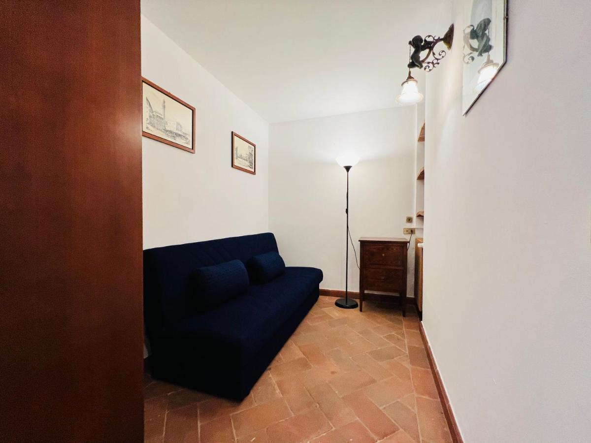 Dupre Apartment Siena Bagian luar foto